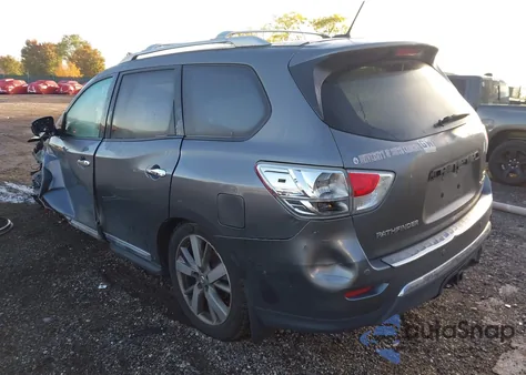 2016 Nissan Pathfinder Platinum z USA, uszkodzony, nr VIN 5N1AR2MM3GC622843